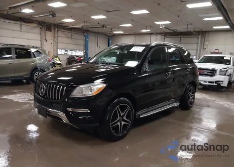 2015 Mercedes-Benz Ml 350 4Matic z USA, uszkodzony, nr VIN 4JGDA5HB8FA480935